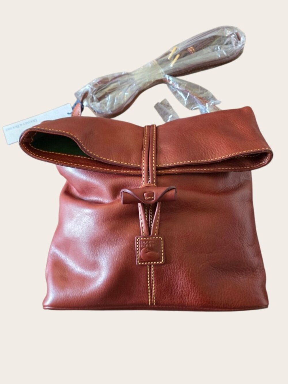 Medium Toggle Crossbody Chestnut Italian Leather - Picture 15 of 16